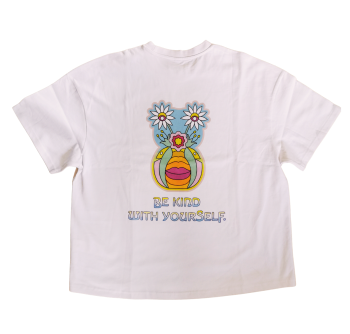 Oversized T-shirt "The Gentle Flowers"